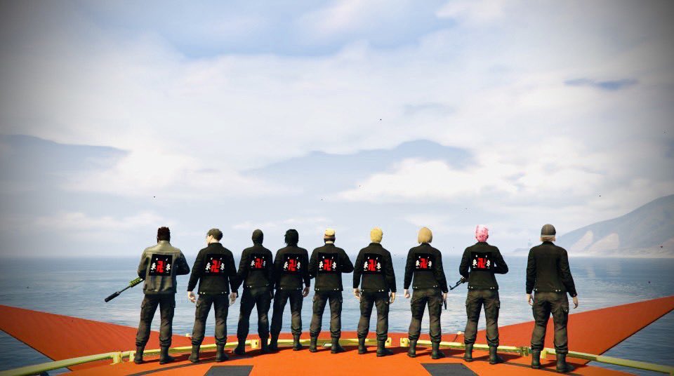 pnnivsan's tweet photo. フレンド達と、東京卍會の特攻服で記念撮影〜〜✨✨

#グラセフ #GTA5 #GTAOnline #グラセフオンライン #東京卍會 #東京リベンジャーズ #入団希望者歓迎 https://t.co/FShbITec8r