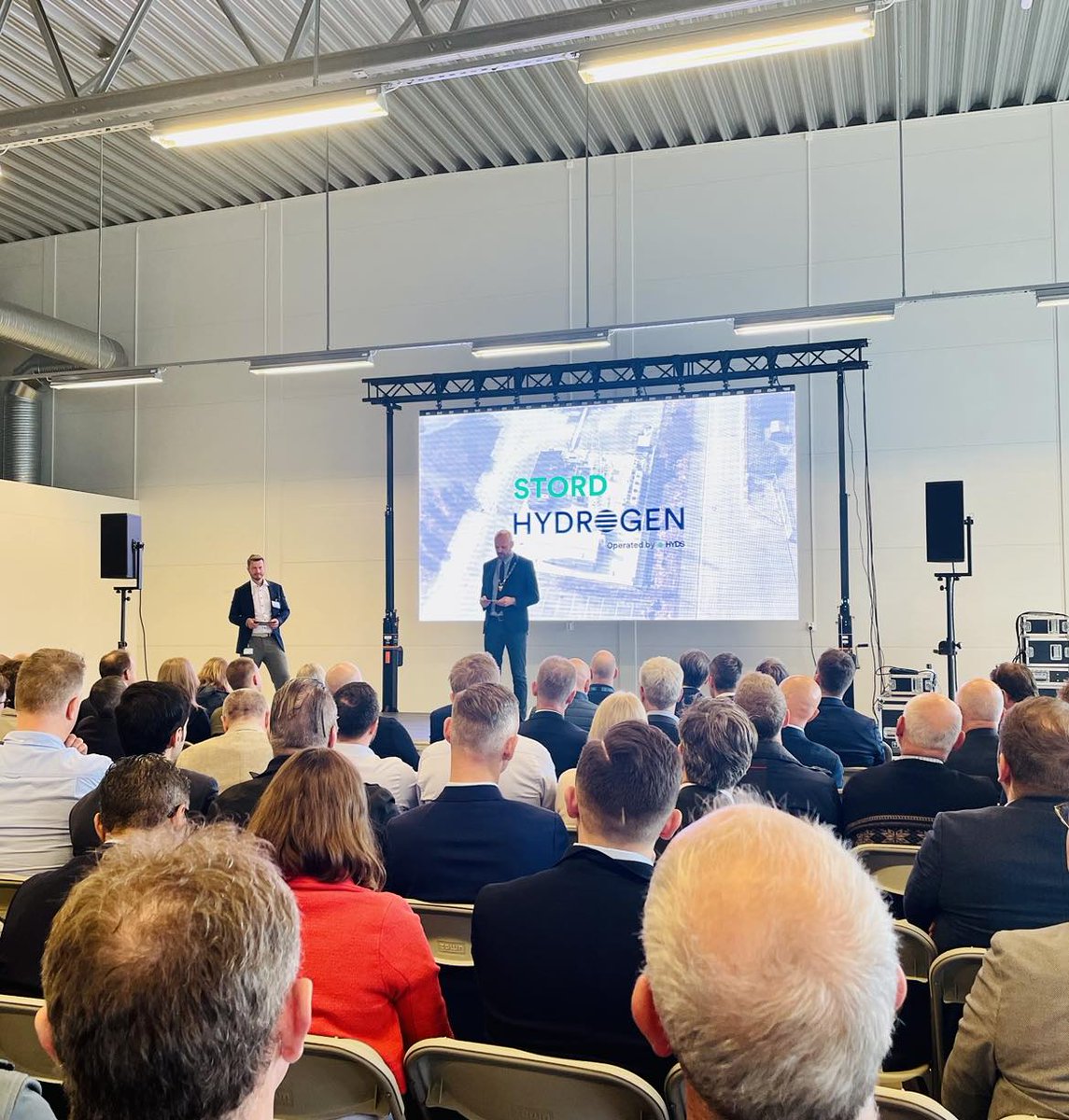 Wartsilainorge's tweet photo. CONGRATULATIONS to our good neighbours and partners for a fantastic Sustainable Energy Catapult-day, and to #HYDS, Hydrogen Solutions, for a great opening of the hydrogen production facilities at #Stord. https://t.co/7rKdlbHuYF