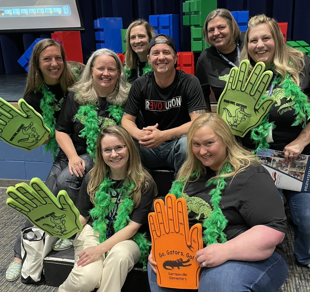 AlexisWhiteEdS's tweet photo. Two inspirations to help us keep BELIEVING in our school community and growing the most GATORIFIC students 💚🧡🐊 @drphilcampbell @GESGATOR #elevatestafford https://t.co/oD0ds6zCMk