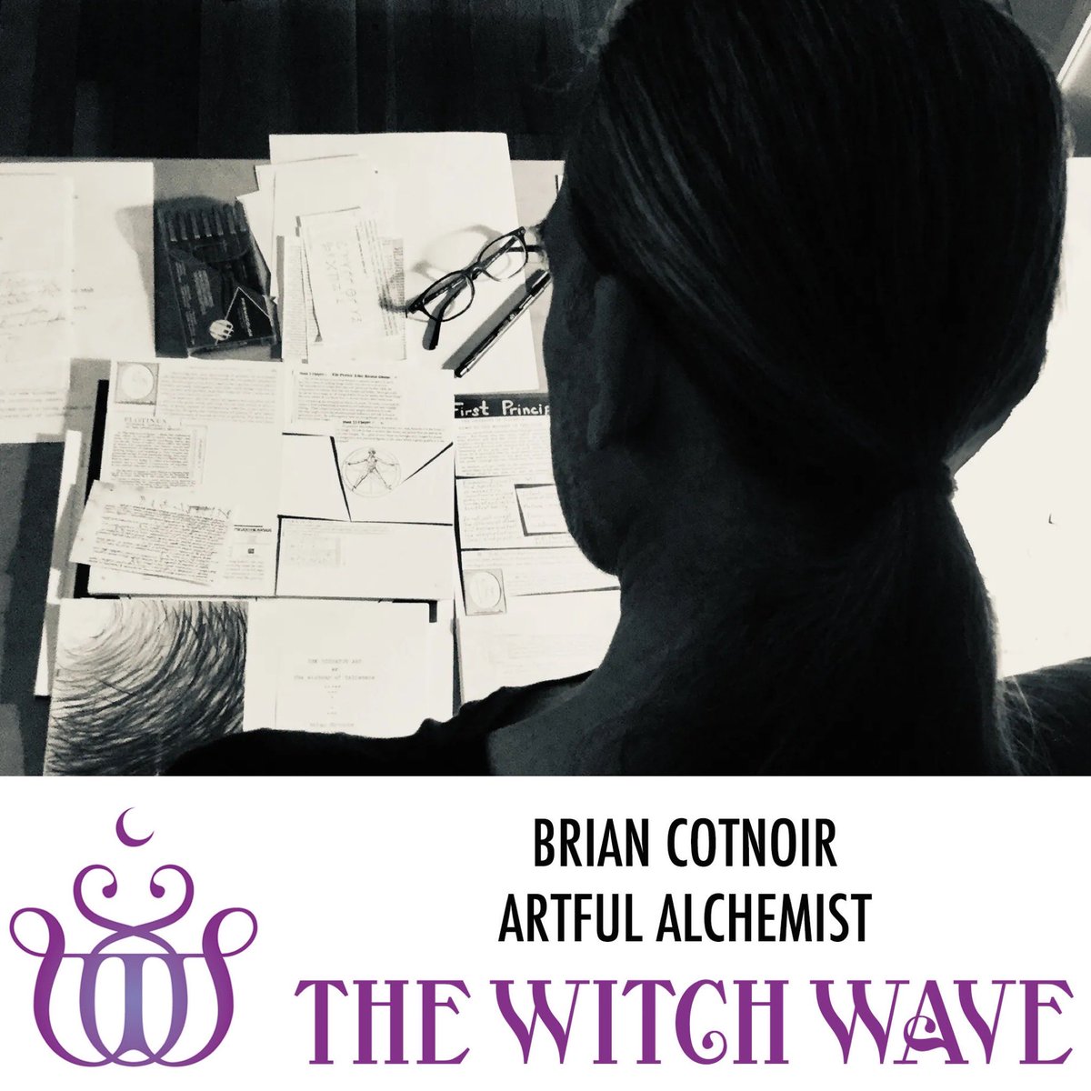 ⚗️ NEW <a href="/WitchWavePod/">The Witch Wave</a> ⚗️ Alchemist #BrianCotnoir discusses the origins of alchemy, the relationship between transmutation and magic, and why the creative process is an alchemical one.

🧙🧑‍🎨🖌️🎨📜🧪🗝️🌞🌜🥚