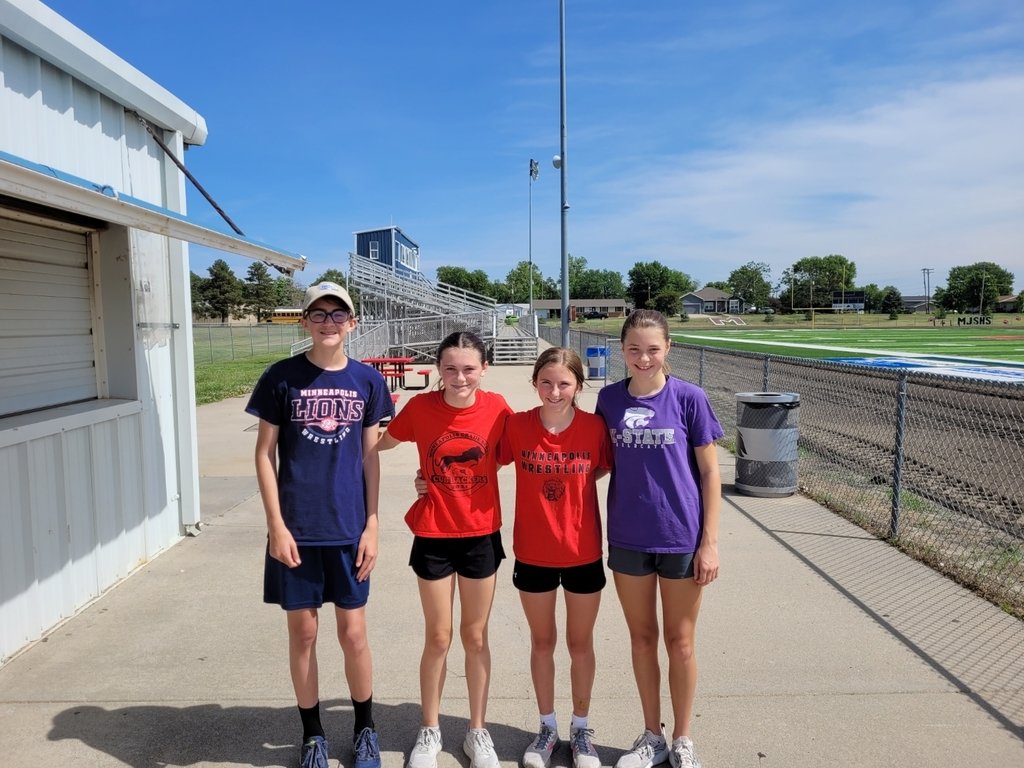 USD239's tweet photo. MJH XC had a great team camp. Can't wait to watch these kids compete in the fall! #LionPride https://t.co/HtdkVT3p1B