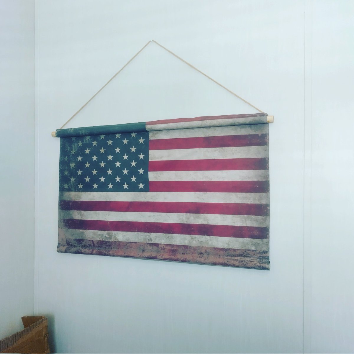 itsxxkatxx's tweet photo. Starting to work on the studio! You know this had to go up first π€ πΊπΈ
#america #usa #ilovemycountry #studio #podcast #elsewherepodcast #elsewhere https://t.co/Ymg9uIxGlC