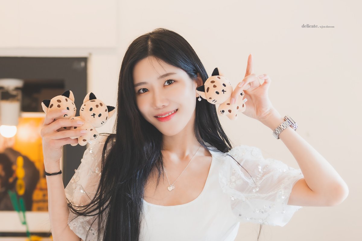 230526 ☺️☺️ #우주소녀 #다원 #WJSN #DAWON