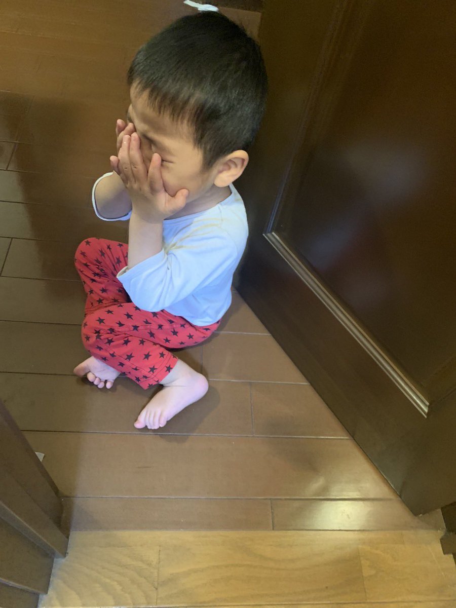 annasama96's tweet photo. 我が家のチビッ子暴走族1歳10ヶ月の琥大龍くん👶🏽ヘルメットとバイクが大好きで最近は佐田ビルダーズに激ハマリ中🏍なのに泣き方はオカマ☠️可愛いの塊でしかない😌わら https://t.co/LRvvTUFNF9