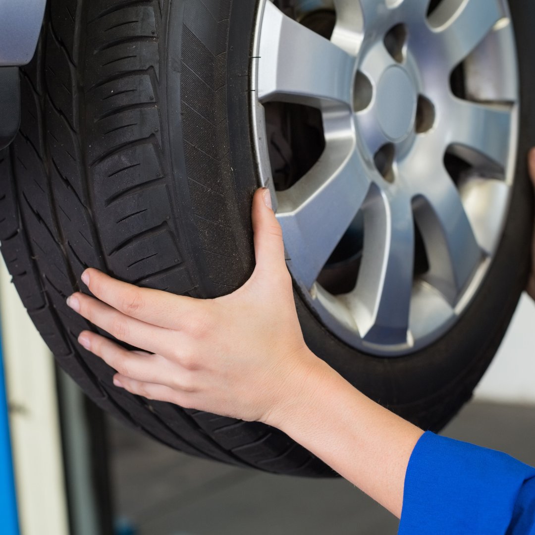 🚗 Get road-ready with top-quality tires that grip and glide. #SmoothRides #TireExpert