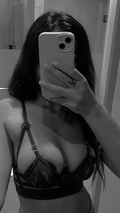 اي حد حابب لقاء يكتب خاص ويعرف عن نفسو