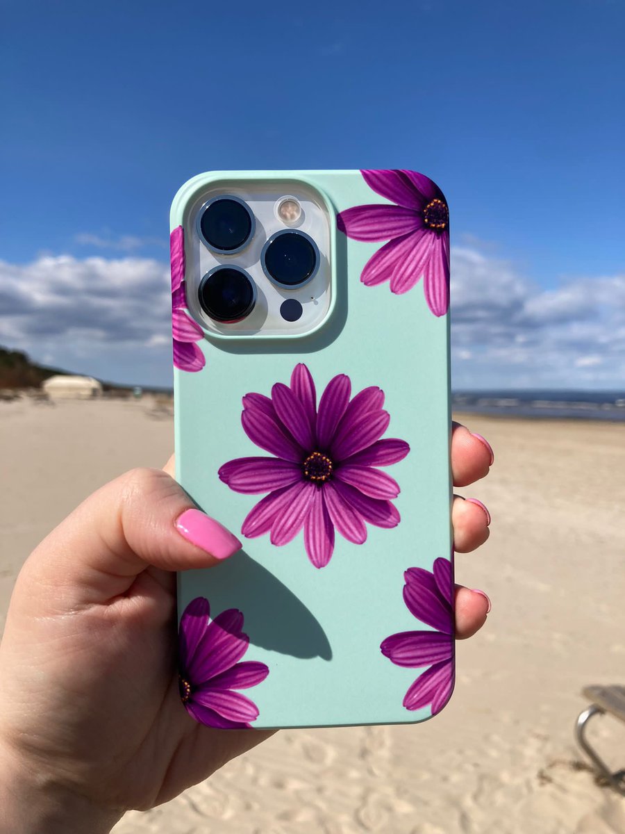 Stroll to the beach? #phonecase #iphone #caseiphone #phonecases #case #iphonecase #phonecover #samsung #phone #phonecaseshop #cases #phoneaccessories #apple #fashion #plus #mobilecase #phonecovers #iphonecases #accessories #mobile #mobilecover #pro #customcase #samsungcase