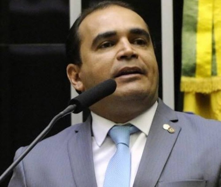 LulaSilvaLivre's tweet photo. Minas Gerais vamos começar a envergonhar zelite chucra e pobre de direita q vota p assassinar  Índinigena, destruir bio0doversidade MG

DEPUTADOS FEDERAIS MINEIROS QUE VOTARAM A FAVOR DO ECOCIDÍO 
Delegada Ione Avante 
Delegad Marcelo Freitas UB
Dimas Fabiano PP
Domingos Sávio PL https://t.co/1sDyxeToGU