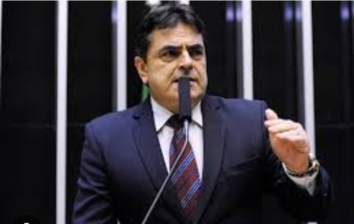 LulaSilvaLivre's tweet photo. Minas Gerais vamos começar a envergonhar zelite chucra e pobre de direita q vota p assassinar  Índinigena, destruir bio0doversidade MG

DEPUTADOS FEDERAIS MINEIROS QUE VOTARAM A FAVOR DO ECOCIDÍO 
Delegada Ione Avante 
Delegad Marcelo Freitas UB
Dimas Fabiano PP
Domingos Sávio PL https://t.co/1sDyxeToGU