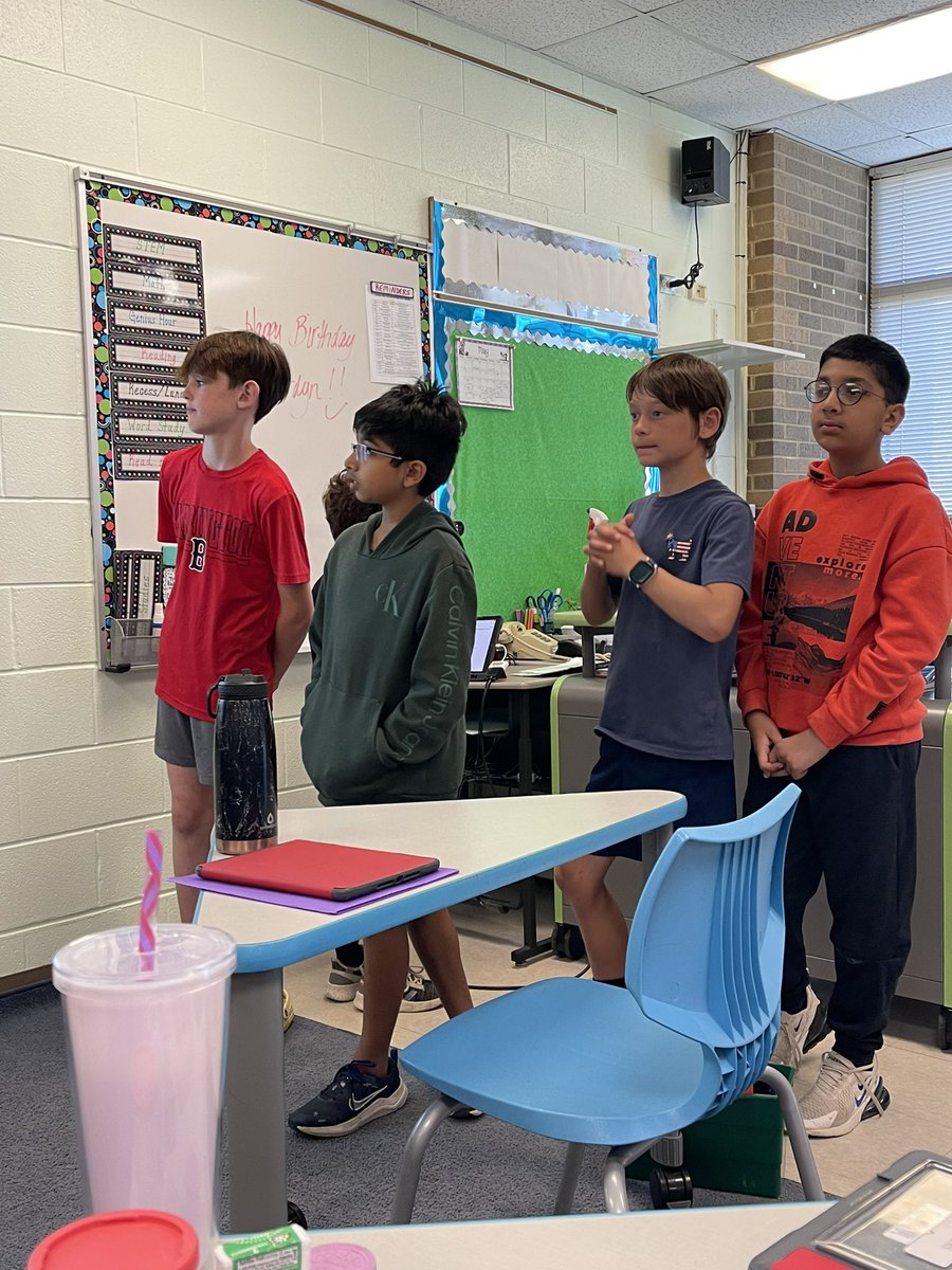 Mrs. Borgersen tweet media