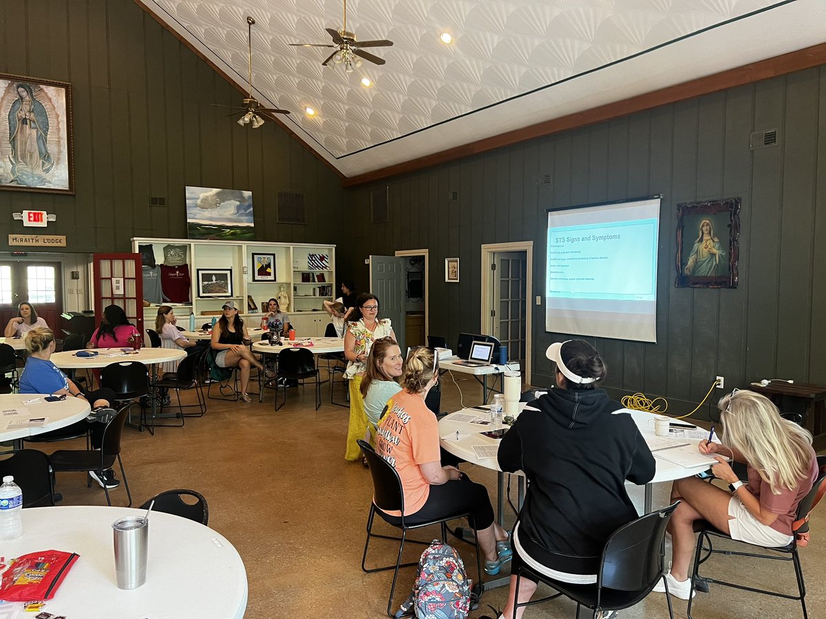 Anna Clardy tweet media