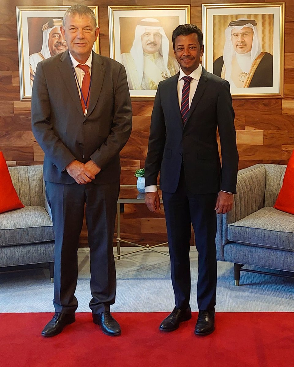 Our partners in the Arab world are vital supporters of #PalestineRefugees. @UNLazzarini meeting with Ambassador Jamal Fares Alrowaiei @BahrainMsnNY to discuss sustainable financial support to #UNRWA, as we face a critical funding shortfall 🇧🇭🇺🇳

#UNRWAworks #forPalestineRefugees