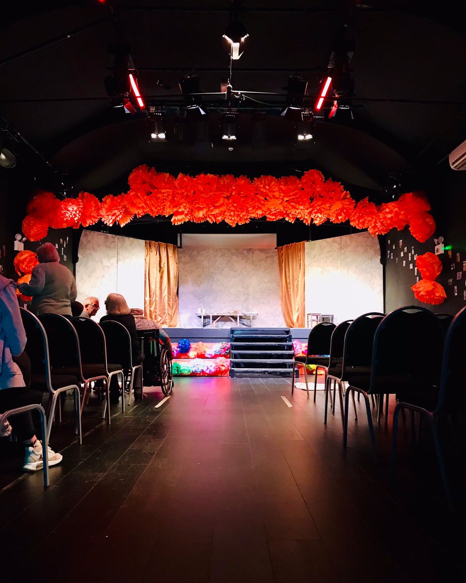 Day one and two shows done ✔️
Such a positive response already for Casa De Las Flores. Three days left to go! Make sure you don’t miss out. Grab your tickets!!🌟🌟🌟🌟🌟
ctw.org.uk

Thursday 1st June - 11am &amp; 3pm
Friday 2nd and Saturday 3rd June - 3pm &amp; 7:45pm