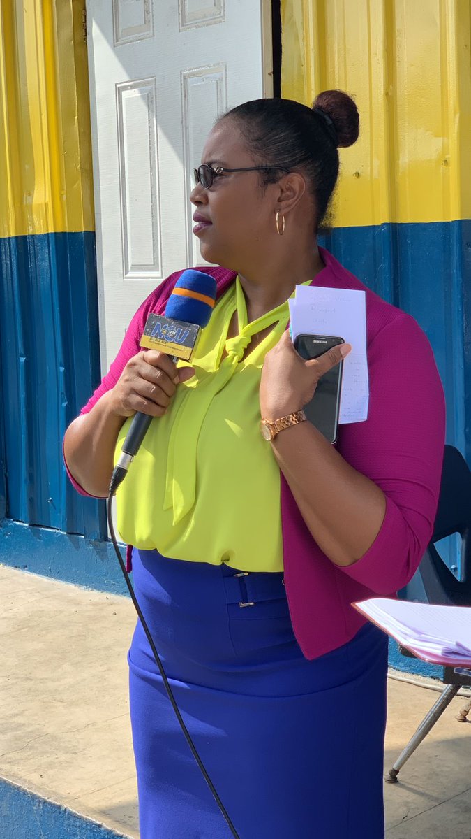 NCU91FM's tweet photo. Throwing it back to an amazing day at Port Antonio Primary School during our Acts of Kindness School Tour! πβ¨
We were honored to meet Gehnoya Strachan, the kindest student and Janice Willis, the kindest teacher. ππ
#ActsOfKindnessTour #PortAntonio #NCU91FM https://t.co/vqkpXI9FSG