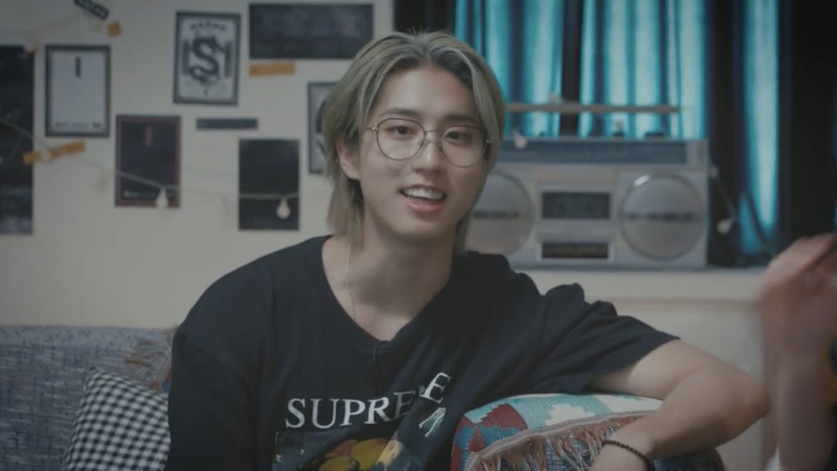 rinnstaa's tweet photo. 🫠🫠🫠

STRAY KIDS INTRO 5-STAR
#S_Class_D1 @Stray_Kids https://t.co/chPIG9aZV9