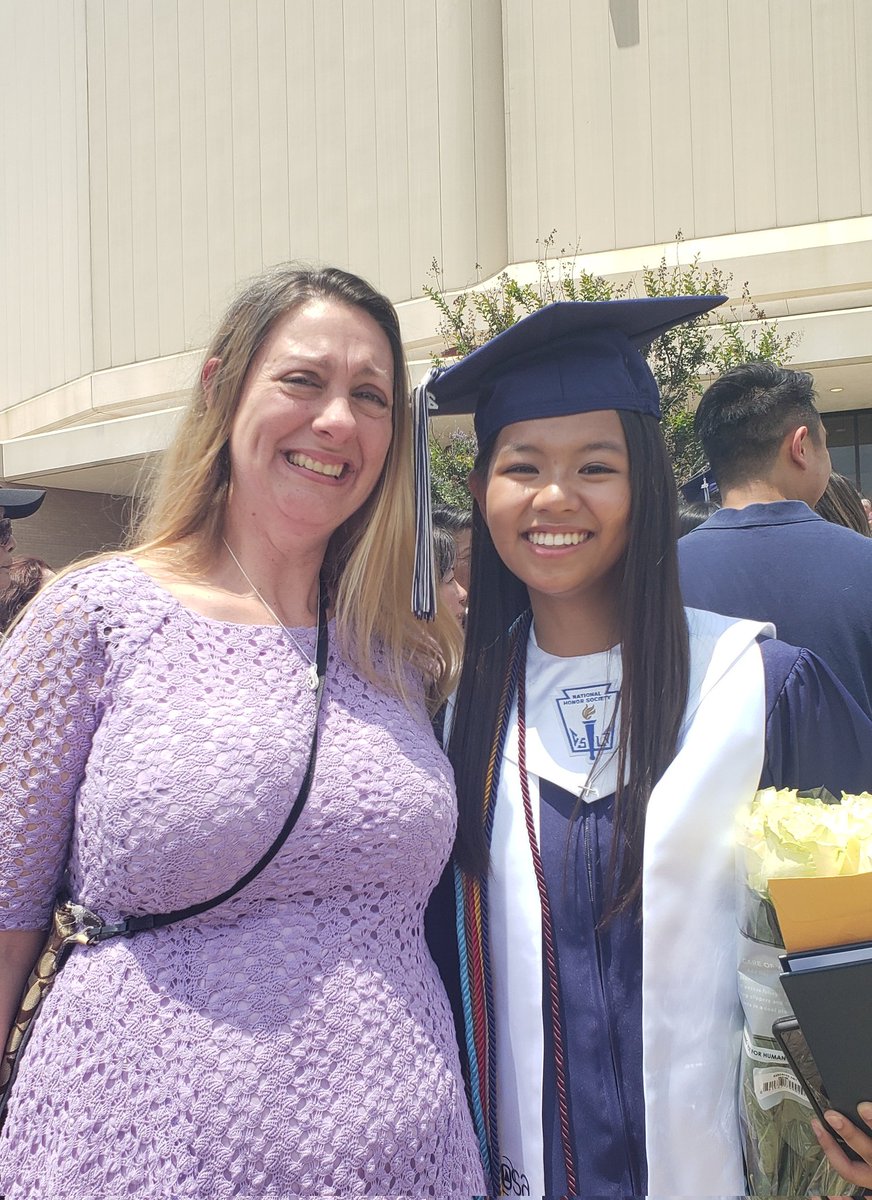 MsHasson_TMHS's tweet photo. Congratulations to the class of 2023. I have had the privilege of teaching and being a hosa advisor to this class for 4 years! Thank you Tomball for 4 great years. What a great group of students! https://t.co/QZUbGGdPBw