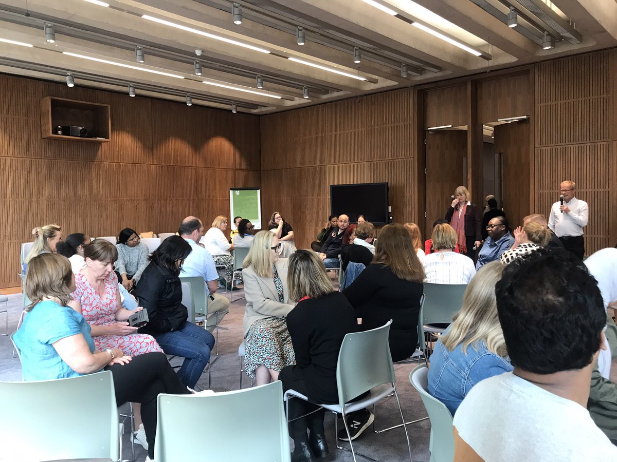 Caroline Alexander tweet media