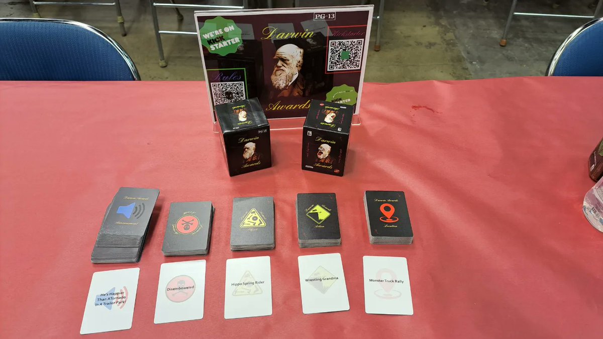 3RoguesGaming's tweet image. Join us at Gen Con and play Darwin Awards and prepare to laugh until you cry!🤣 A party card game that is perfect for game nights. Event tickets are still available!

#cardgame #gamenights #gamenight #darwinawards #3roguesgaming #gencon #gencon2023