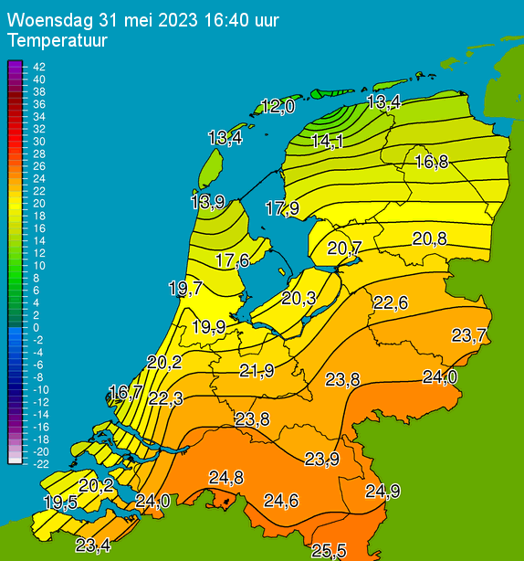 Weerprimeur's tweet image. Ge zult maar een midweekje #Terschelling hebben geboekt he. Kille 12 graden terwijl men in hartke #Weert bij 27-28 graden op het terras zit.