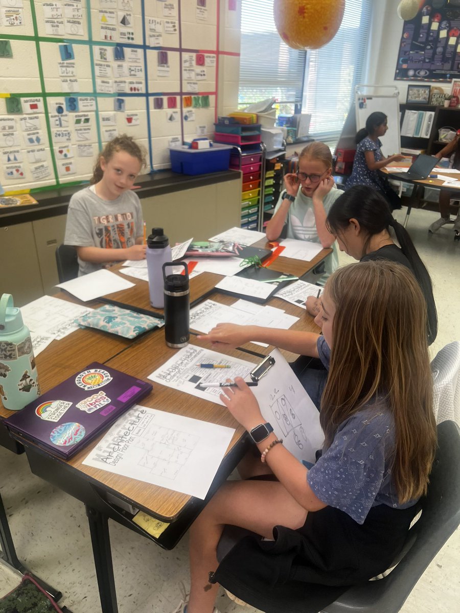 Ms. De Haven tweet media