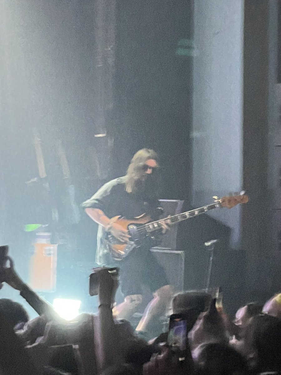 CNote82's tweet image. Saw @lovejoy at the Danforth last night with my daughter! Great show, and NEVER have I heard fans that can sing louder than the bands amps!!  Wow! Continued success, fellas!  Videos coming soon. #lovejoytoronto #lovejoytour #lovejoy @LovejoyCanada