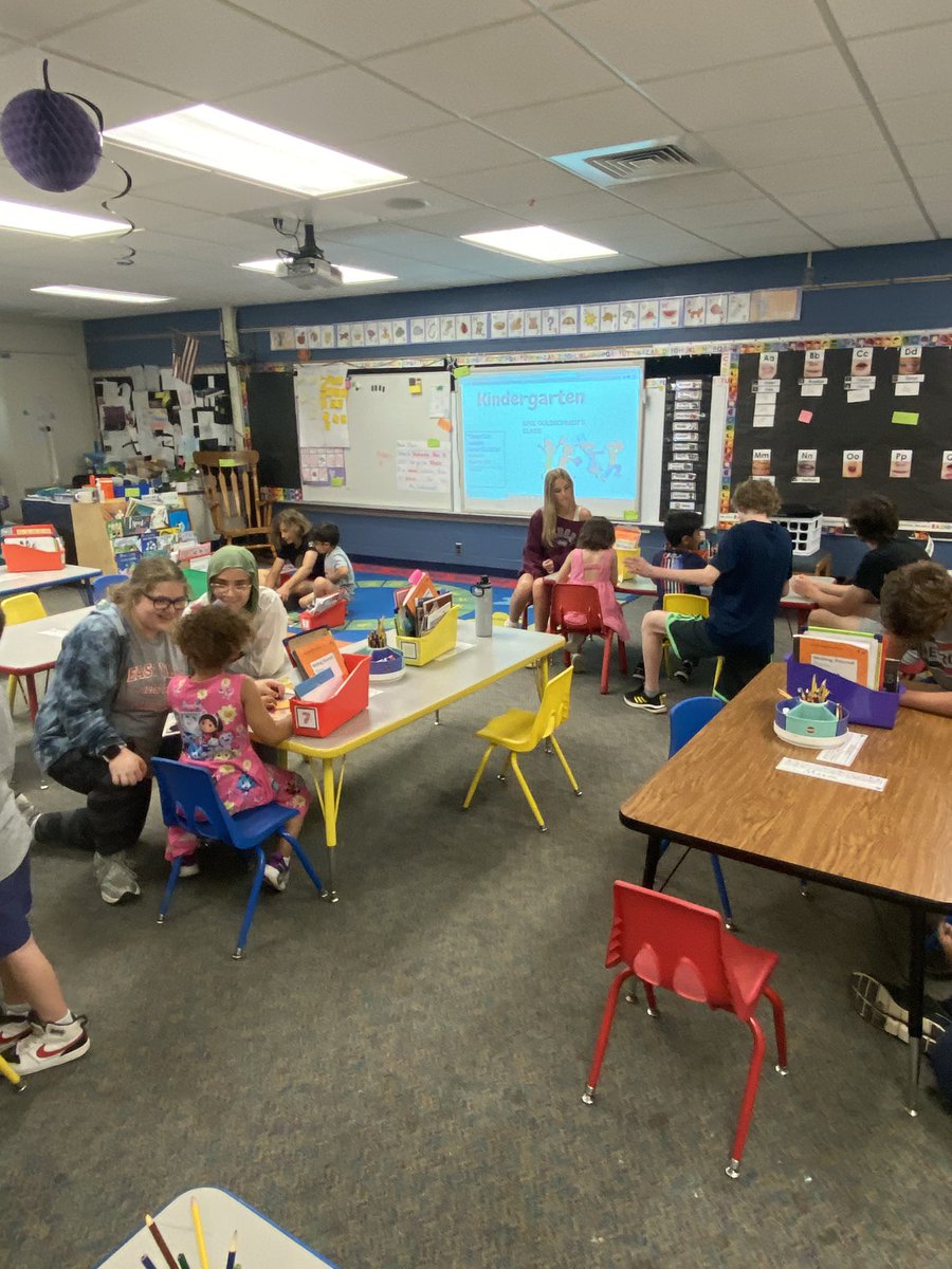 Lauren Rowe tweet media