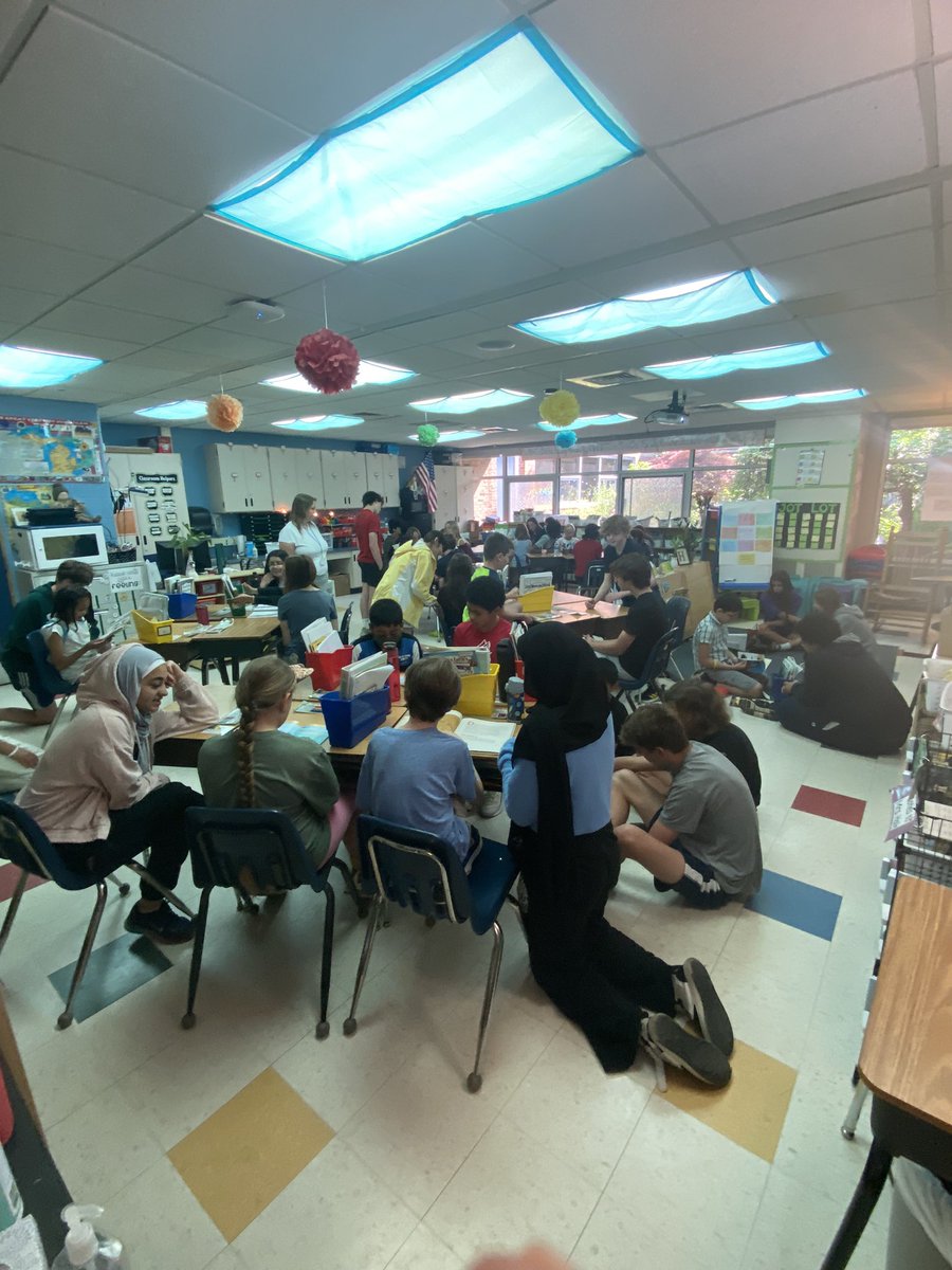 Lauren Rowe tweet media