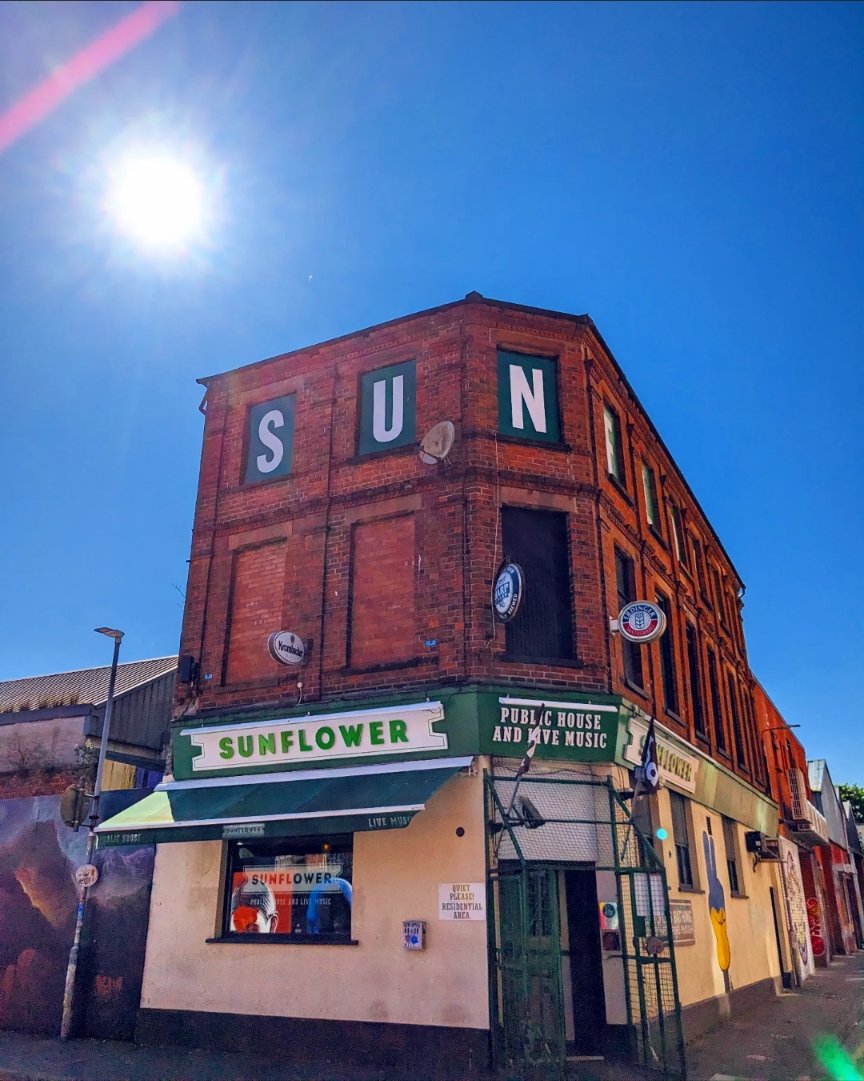 Sunflower pub tweet media