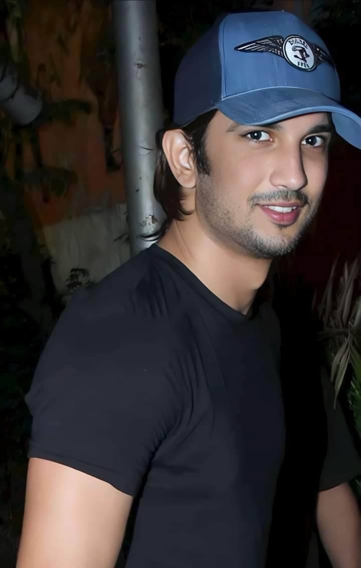 SumitaBasuRoy7's tweet image. SushantSinghRajput #Warriors4SSR 🙏❤💥, @itsSSR
He martyrd His life doing that !
#JusticeForSushant is our Justice !
Be part of this #Revolution4SSR n follow the path Sushant is showing to us 💥
Sushant An Awakened Soul