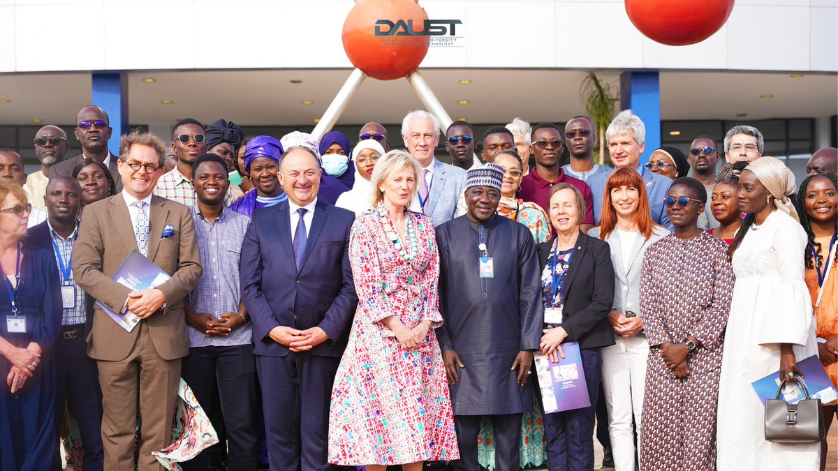 <a href="/daustofficial/">DAUST</a>  s'est associée à <a href="/iressef/">IRESSEF</a> pour créer le Centre IRESSEF-DAUST d'innovation dans les technologies de la santé pour apporter des améliorations transformationnelles aux soins de santé grâce à la technologie.