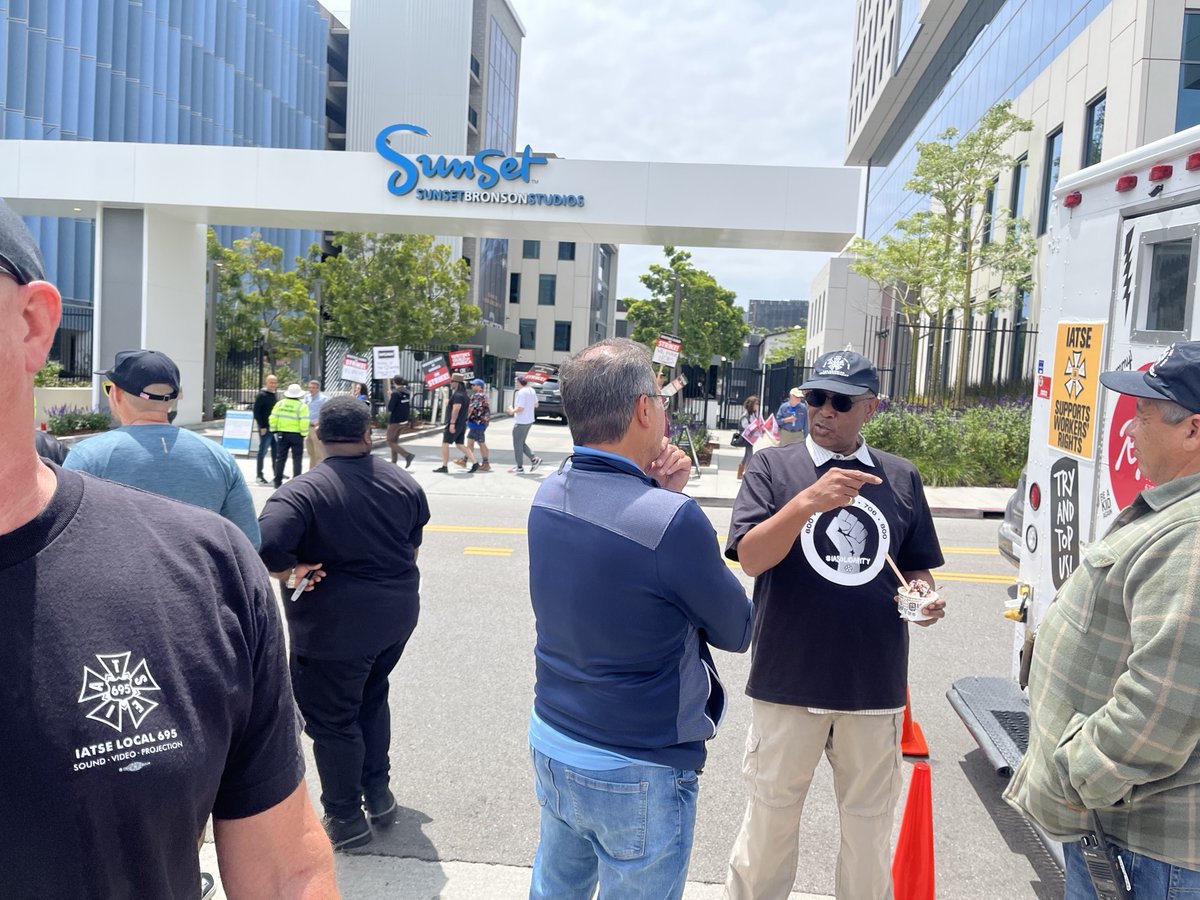 Yesterday, Local 600 hosted an ice cream social outside KTLA and Netflix in Los Angeles in support of KTLA @IATSE members and the #WGAStrike. #UnionStrong #UnionMade #IASolidarity #1u @wgawest (1/3)