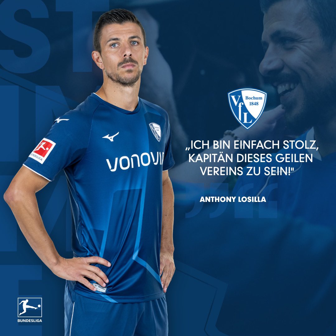 VfLBochum1848eV's tweet photo. 🗣️Toto heute früh bei Radio Bochum! Wir lieben diesen Mann so sehr😍💙 

#meinVfL https://t.co/kb8itlRTD7