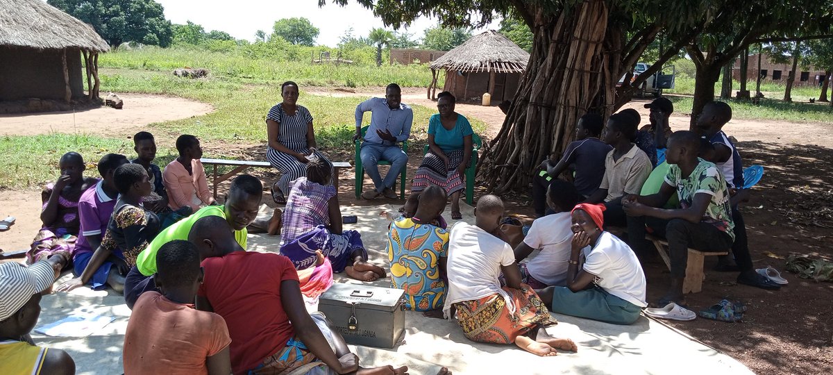 actuganda833's tweet photo. "Exciting news!
We hosted @GirlsFirstFund today to connect with our beneficiaries and learn how we are supporting survivors of forced marriage .
We celebrate GFF for their financial support towards this cause since 2019.@Freedom_Fund #beneficiaryinteraction"
@GirlsFirstFund https://t.co/fCWWBdbRxf