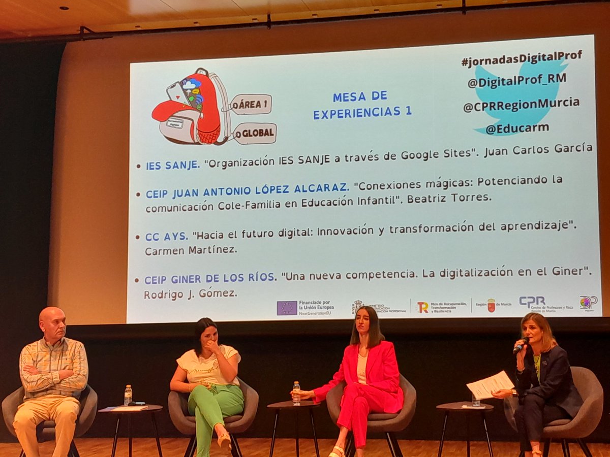 JMLapuerta's tweet photo. Día de formación para nuestro cole en las #jornadasDigitalProf organizadas por @DigitalProf_RM, @CPRRegionMurcia,  @SIFOP y @Educarm junto a otros centros de la región y sus experiencias educativas digitales. ¡Gran trabajo! ¡Enhorabuena a la organización y centros participantes! https://t.co/8AD8PGmGPJ