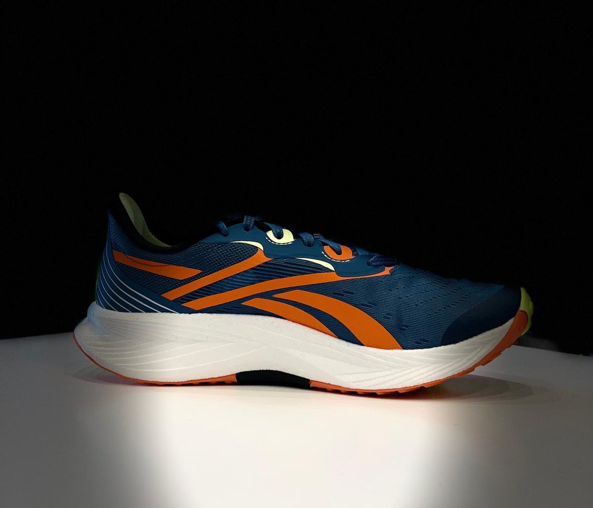 SportslookKSA's tweet photo. Reebok best comfortable shoes now available in sportslook https://t.co/6K1nxOQtZe