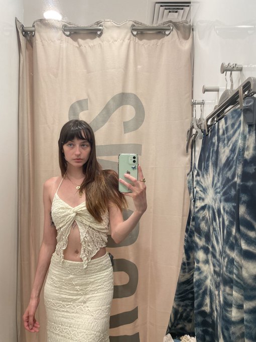 an absurd amount of shopping has happened since i came to europe. it will continue. https://t.co/fqv