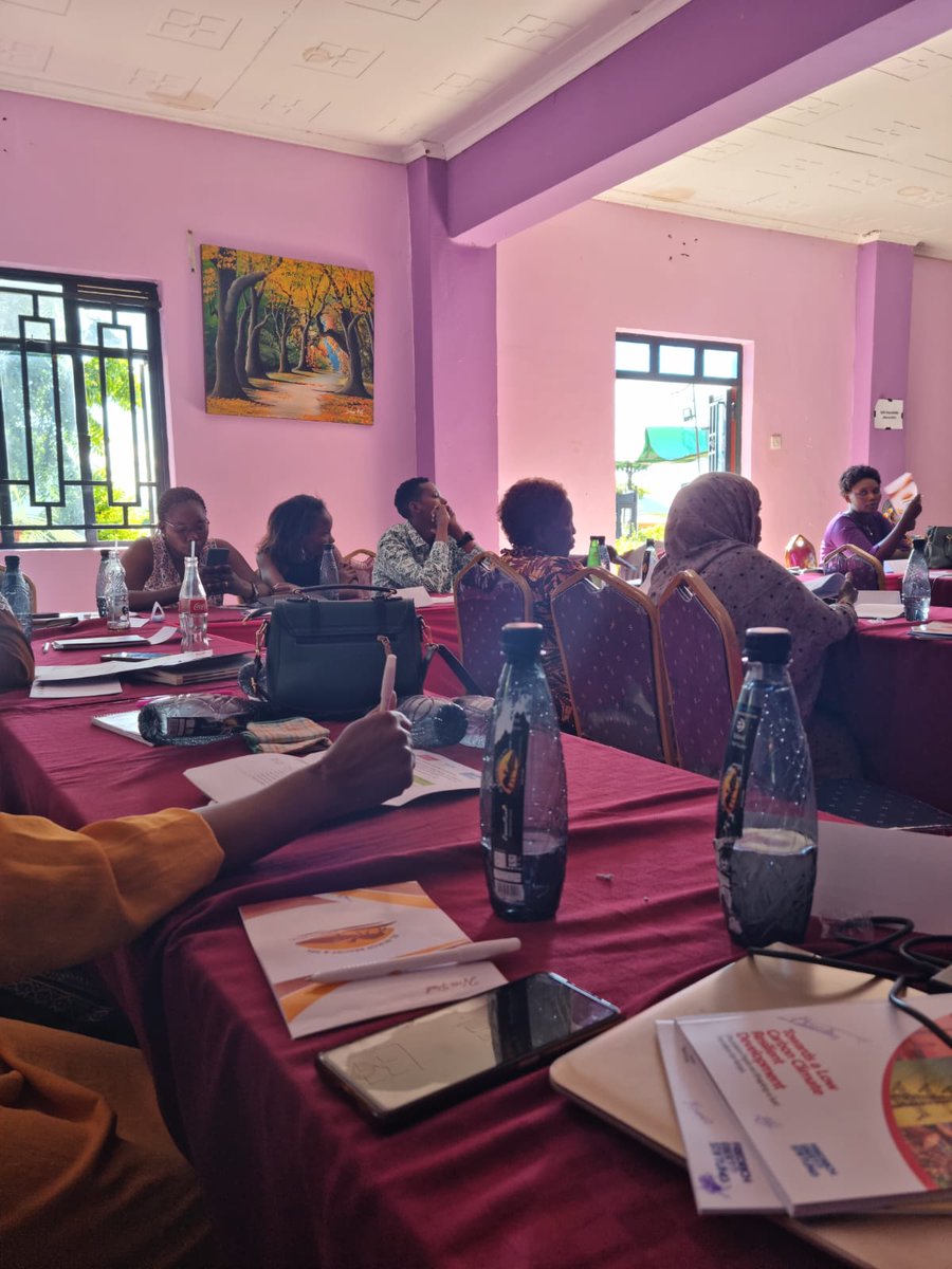 RARE_Programme's tweet photo. We took part in the N.E Region dialogue on amplifying the marginalized youth, women, and indigenous communities voices on the proposed amendments to the #ClimateChangeAct, NCCAP III &amp; Climate-induced Migration and Conflicts. #ClimateAct https://t.co/3Wc6Ytkj6J