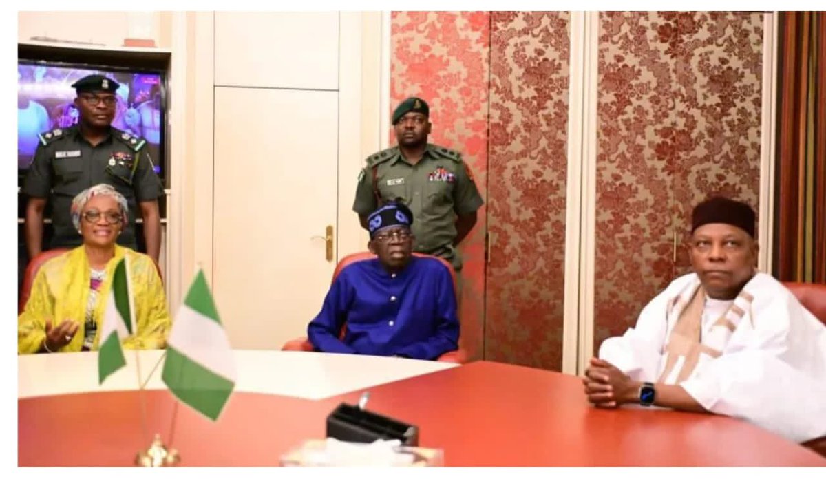 Within 2 Days  and They’ve Started Breaking Protocols 

Why is Remi Sitting  through this meeting  Tinubu had with the CBN Governor, NNPC GMD and Shettima ?

Does this Woman Know what Boundaries Are At All?

What’s Her Role Here? 

Can Someone Explain to Me?