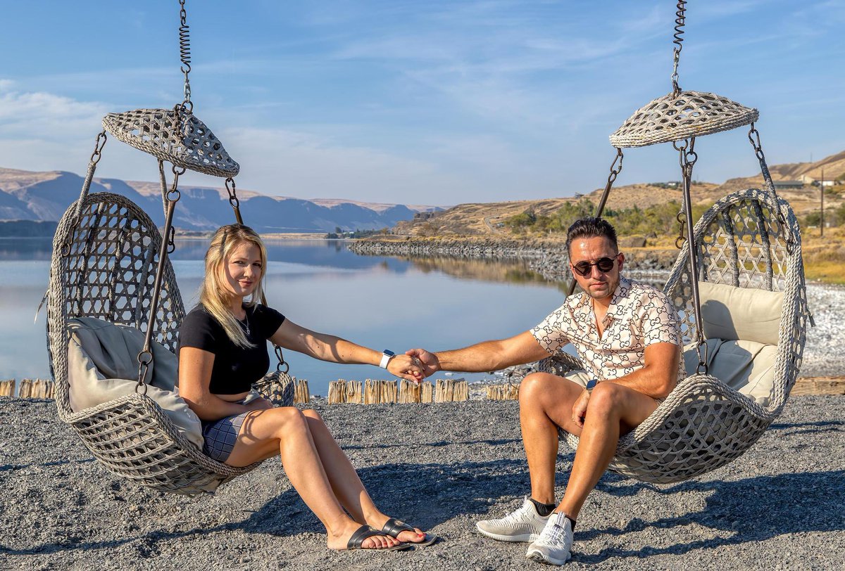 SLCampgrounds's tweet photo. Your stress-free couples getaway is awaiting ✨ book your stay with us today – https://t.co/DuQYimo1EJ
#soaplake #camping #getaway #vacation https://t.co/BXI44FovmO