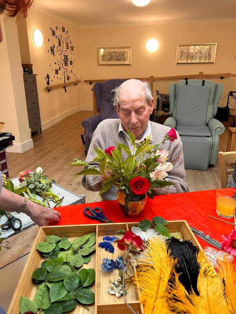 As Mental Health Awareness month comes to a close we share this week’s uplifting patient activity with our Tuesday Health &amp; Wellbeing group.

#MentalHealthAwarenessMonth  
#MentalHealthMatters 
#HealthAndWellbeing
#FeelGoodTuedsday🌼