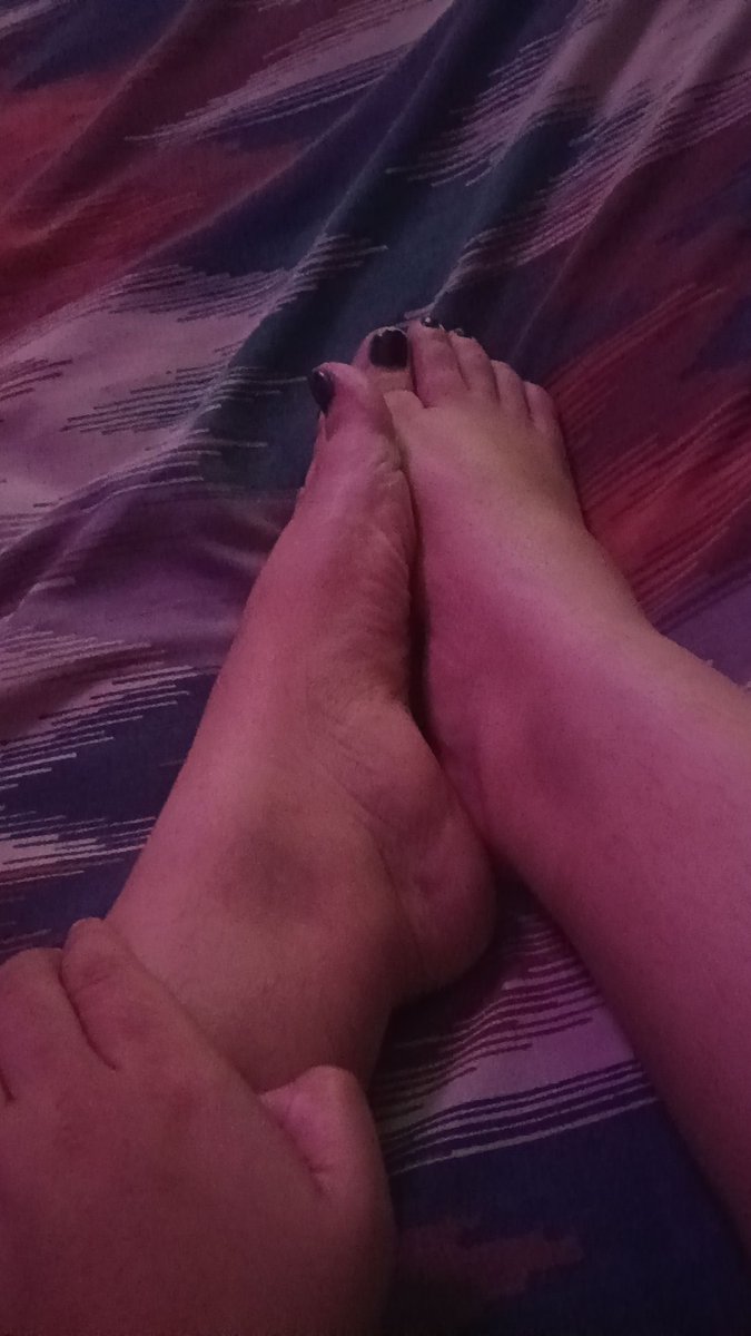 PiesPrettys's tweet photo. Que ganas de un Sugar que me pague solo por mandarle fotos de mis pies.

Mi sueño...

Recuerden subscribirse al Only, o escribir al DM

#feetpic #SugarDaddy #feetfinder #feedcontent #Venezuela #Venezolana #PiesBonitos #Pies #FotoPies https://t.co/ZMvS8W9xTm
