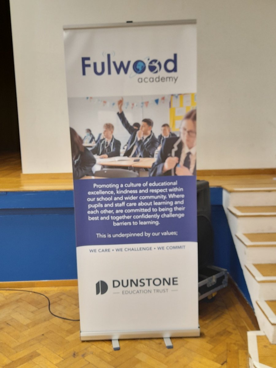 Education Mental Health Practitioner, Kirsty Fletcher, delivered an assembly to Year 8 and 10 students at Fulwood Academy! She had an interactive session with them and provided them with information on how to look after your mental health.
#MentalHealthWeek2023  #compassbloom