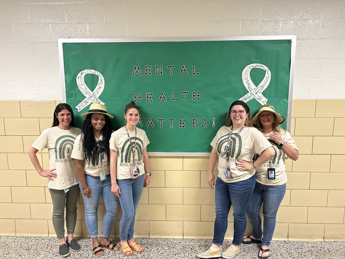 In May, we wear green for Mental Health Awareness.#YouMatter #LindaleLynx