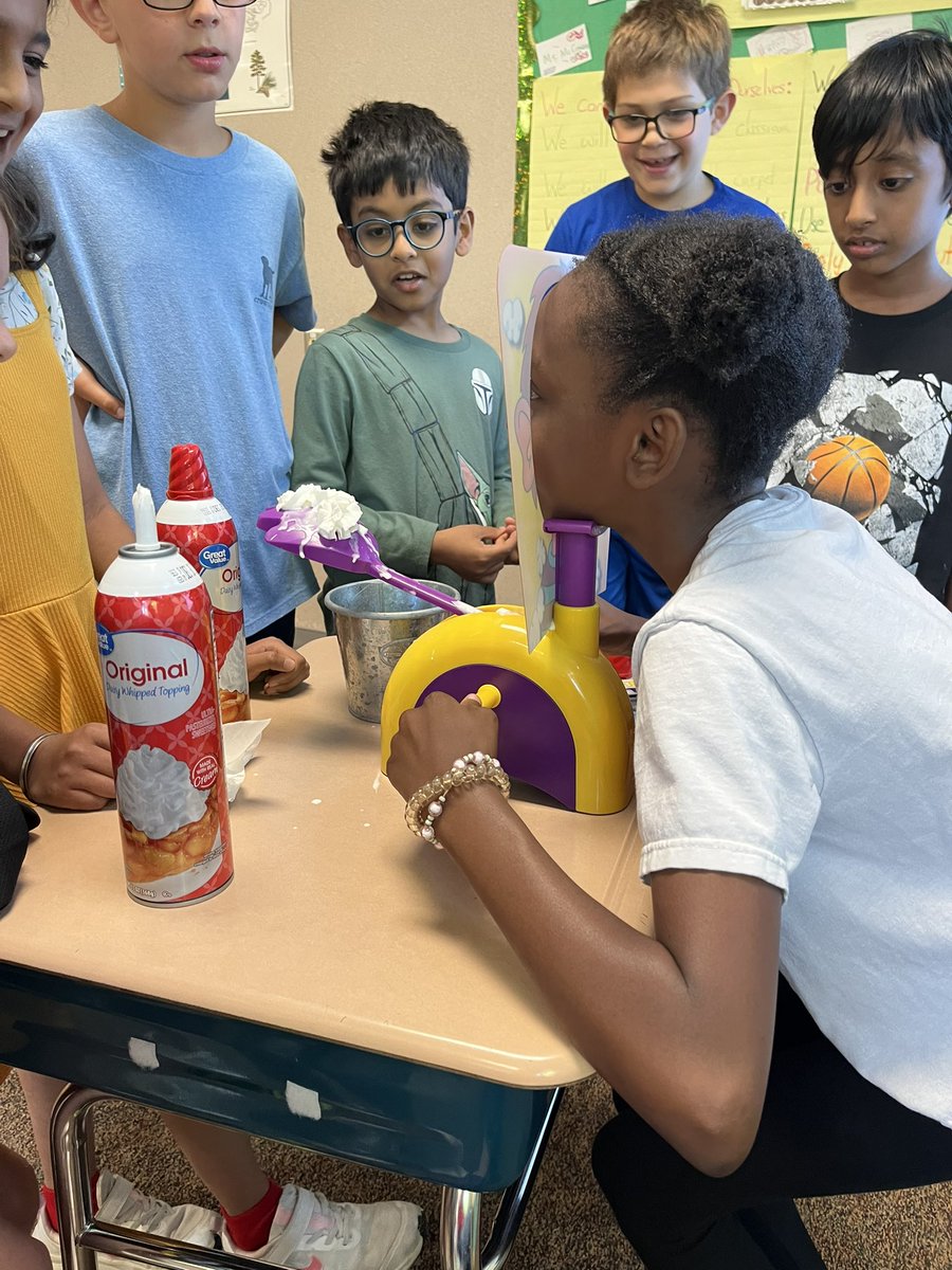 Caitlin McCommons tweet media