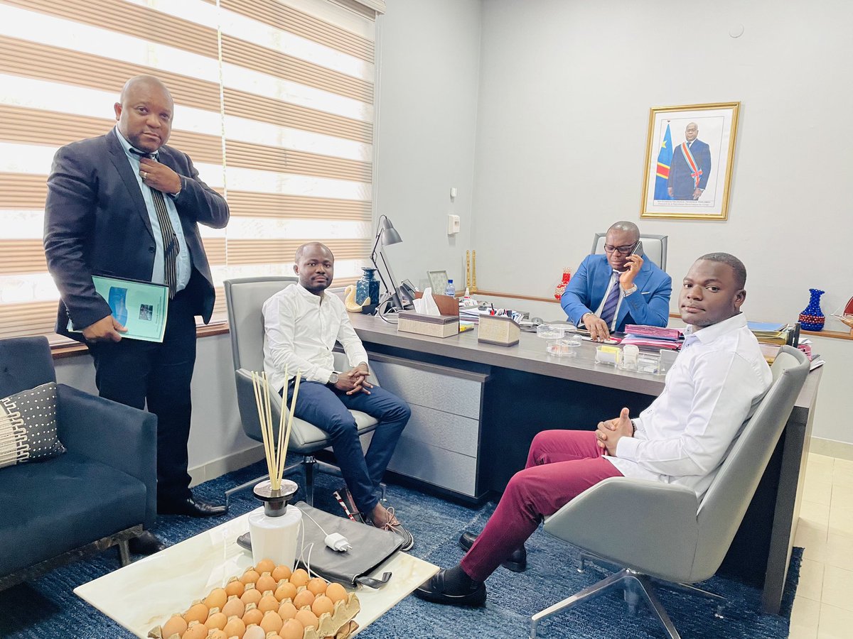 ElieLomboto4's tweet image. Avec Dieu nous ferons des exploits, avec le FOGEC nous aurons le financement ! Ce qu'il fait pour nous entrepreneurs congolais est simplement exceptionnel. Quant à moi j'espère, et j'attends mon tour afin d'être accompagné par le @FogecRdc @DeniseNyakeru @LMunzemba