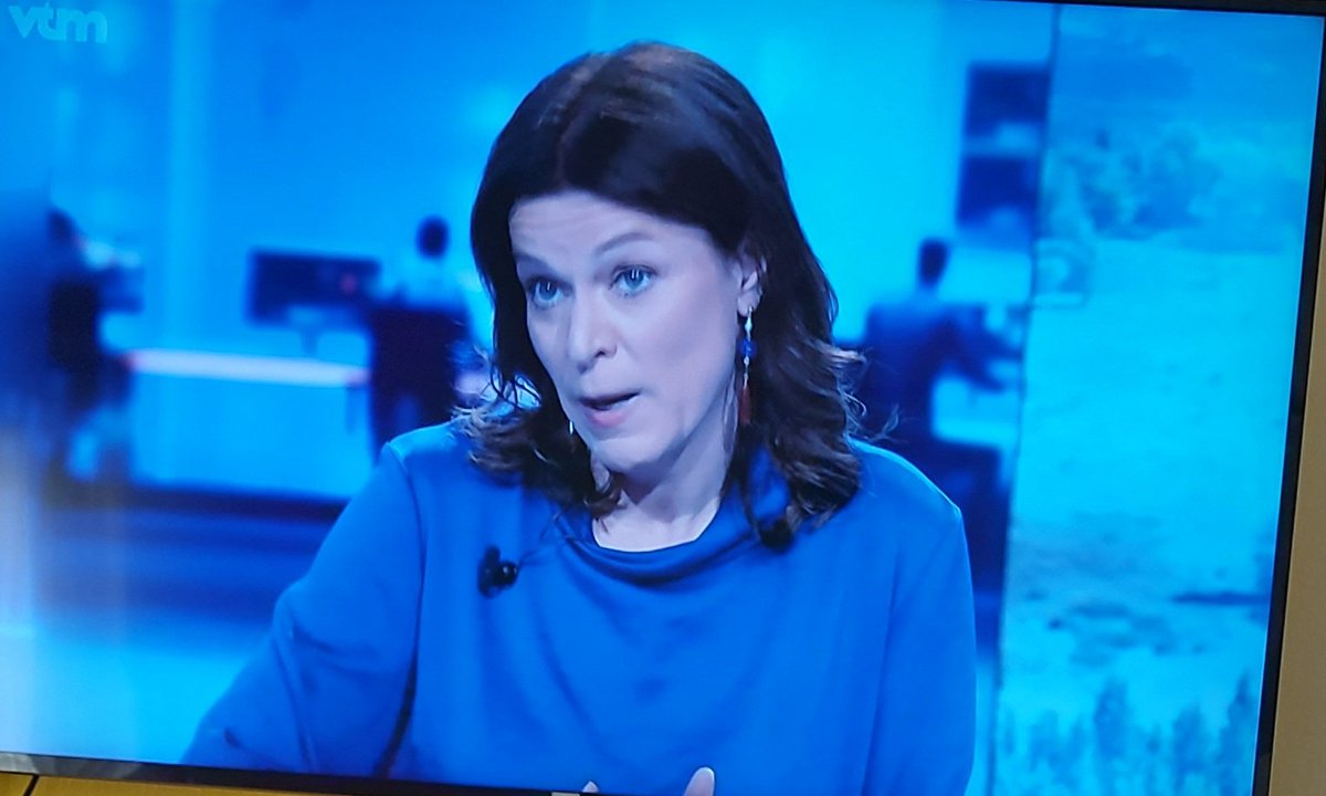 Grumpy19570920's tweet photo. het heeft maanden overwegend geregend maar doemdenker Jill komt onheil voorspellen ... droogtealarm 🙄🙄 #vtmnieuws #klimaathysterie #klimaatopwarming #larie https://t.co/Knza28pBT0