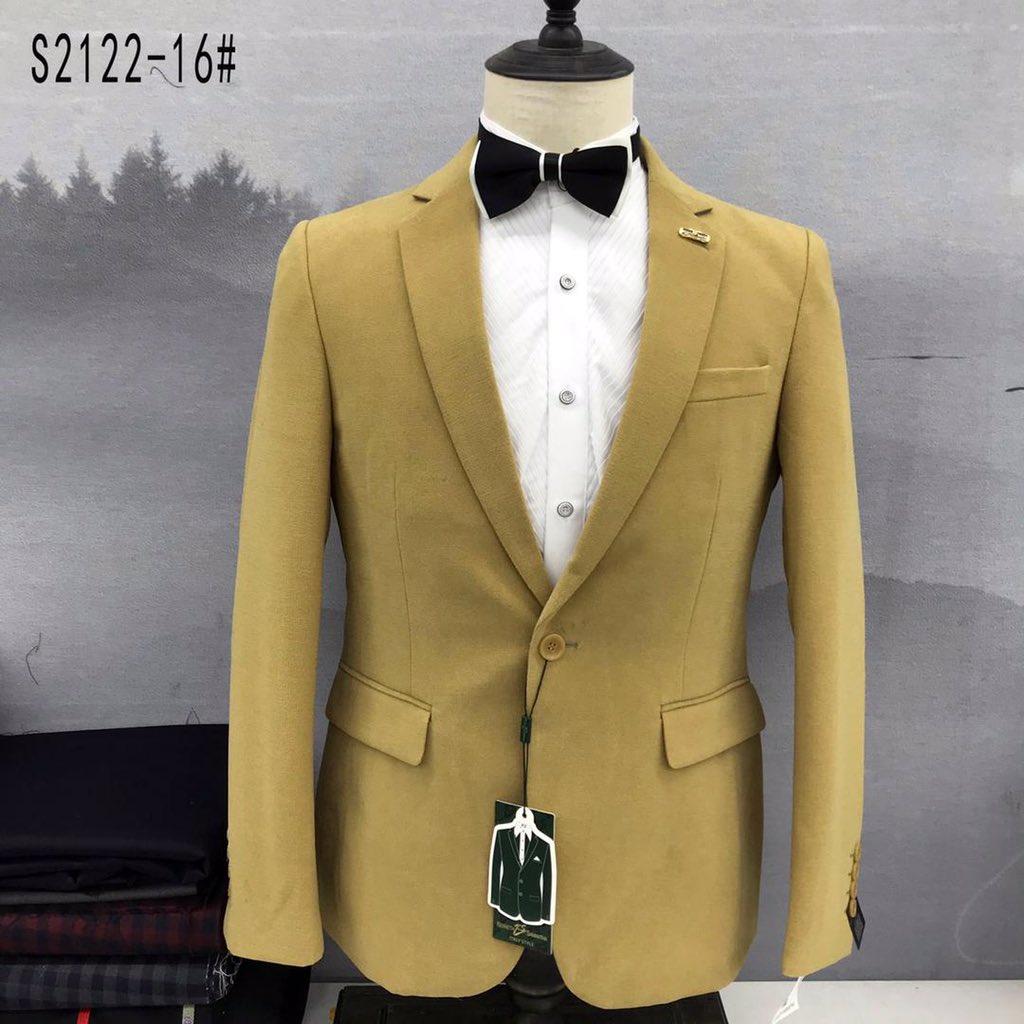 BowaleJubril's tweet photo. Good evening 
How’s your day been 
We got some qualities suit for sale https://t.co/P4hMHfyUzo