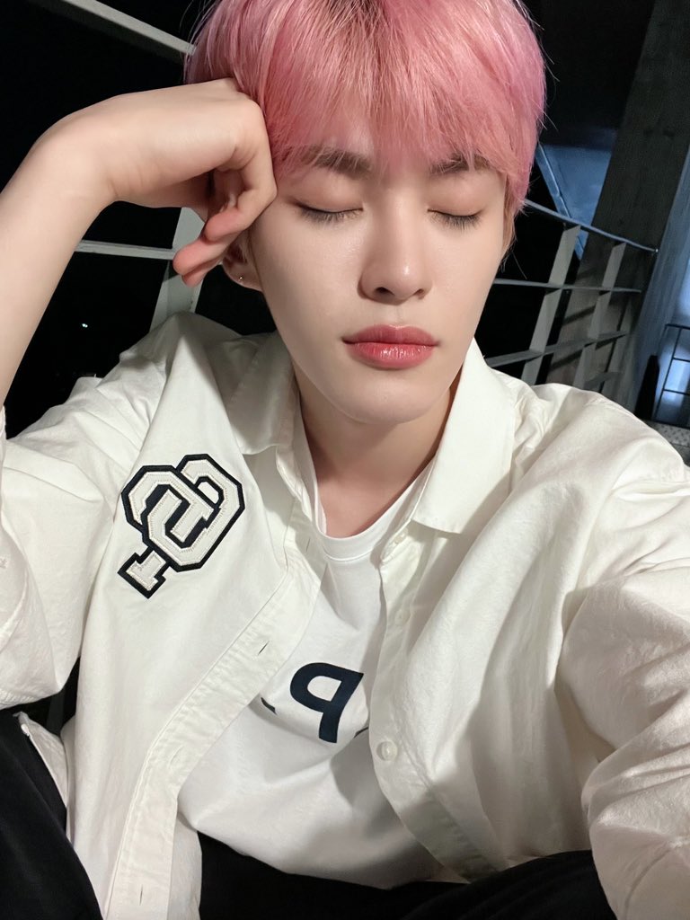 by_EPEX's tweet photo. [#아민]

6월도 잘 부탁해 제니스💖

#EPEX #이펙스 #AMIN #아민 https://t.co/MUZst6mpA0