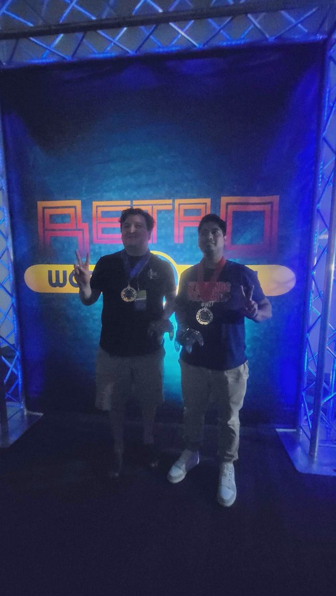 So I made it to grand finals for the Smash 64 Remix tournament at the Houston Comicpalooza! I lost to the pro Freean who I met earlier last year at Super Smash Con, hell of a player! Ggs. Lost 3-2 and got 2nd place. Had a great performance.