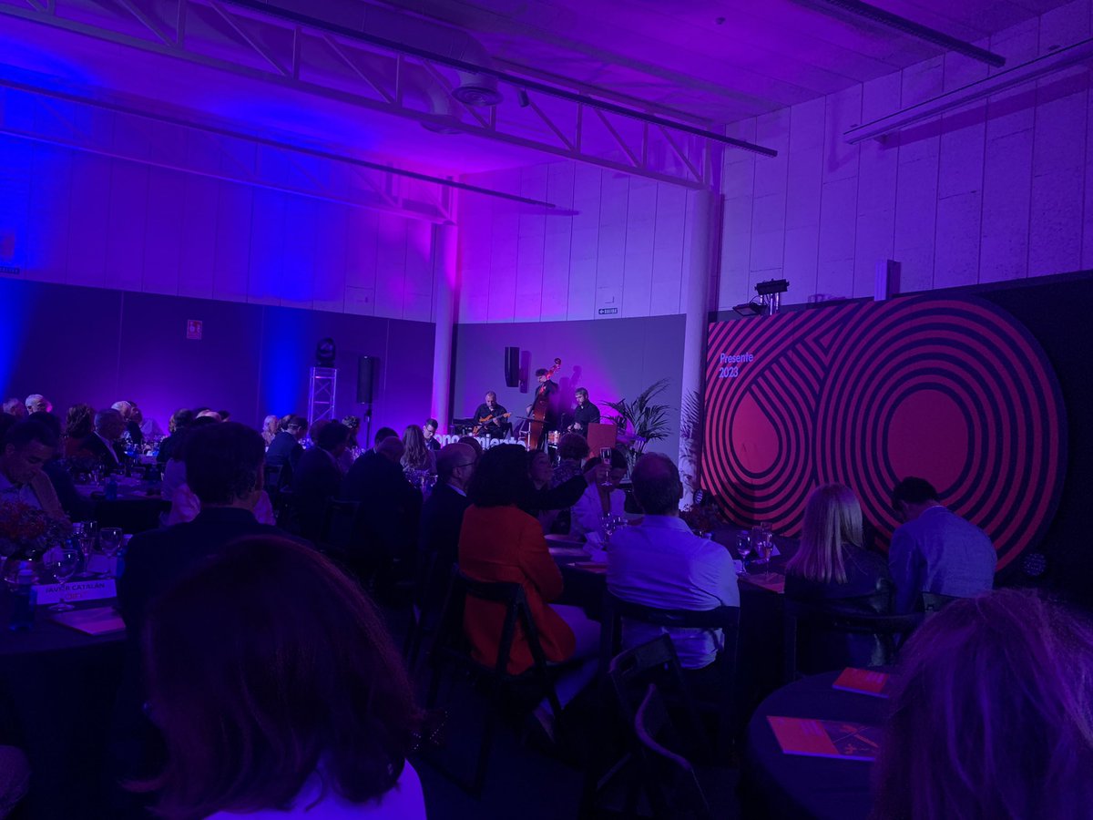 En-hora-buena <a href="/AIN_Navarra/">AIN Navarra</a> por el 60 aniversario.  Muchos hemos participado con vosotros en nuestro desarrollo profesional